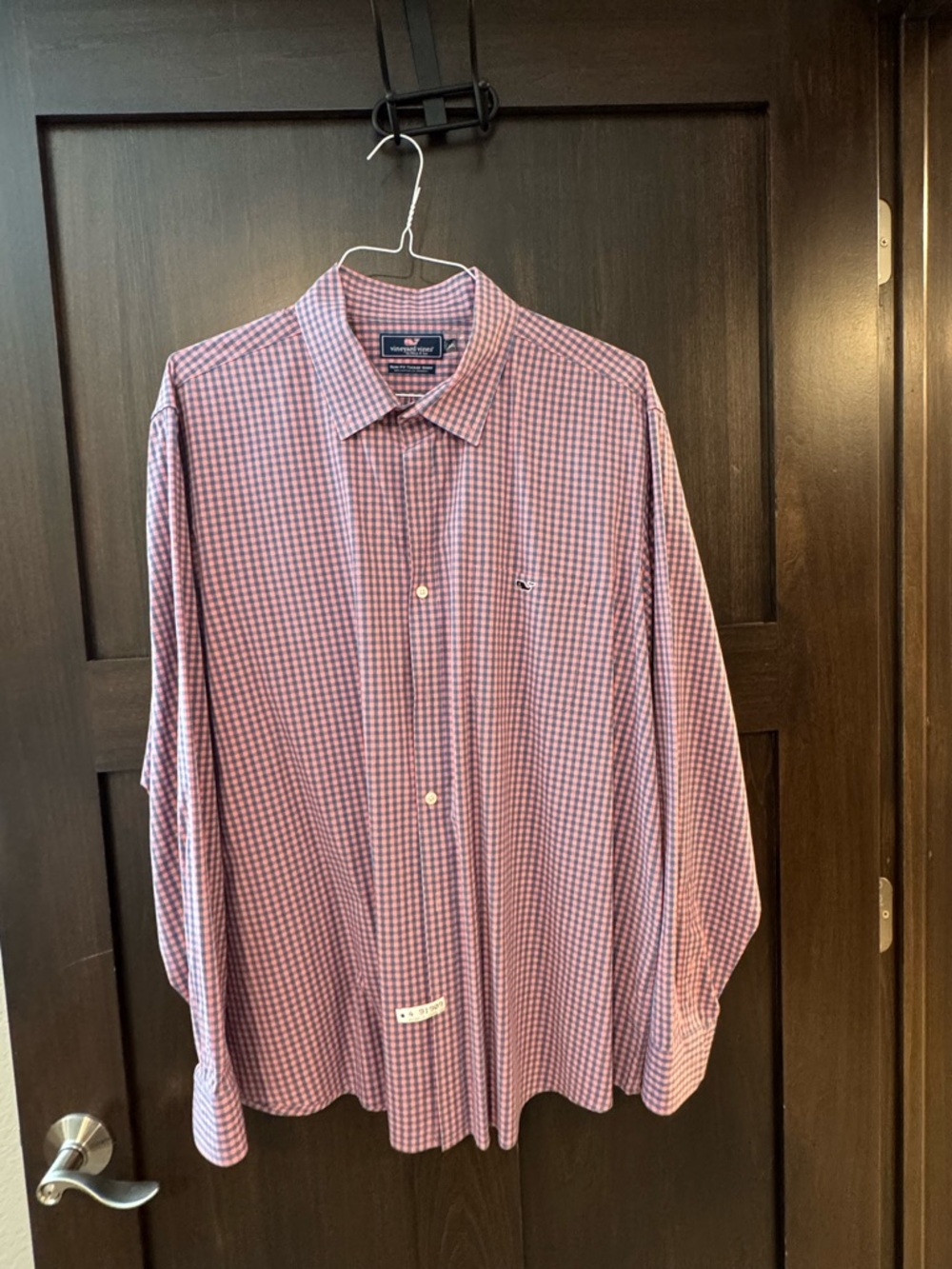 Vineyard Vines Men's Pink and Blue Gingham Button-Down Shirt